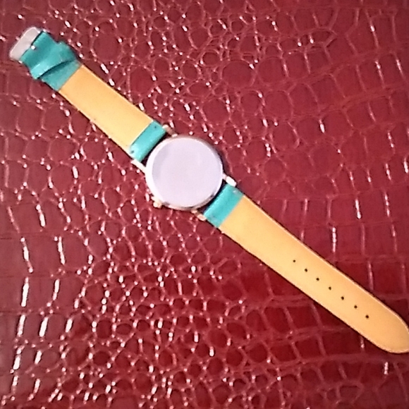 Rose Face Analog Leather Watch mint - Picture 5 of 8